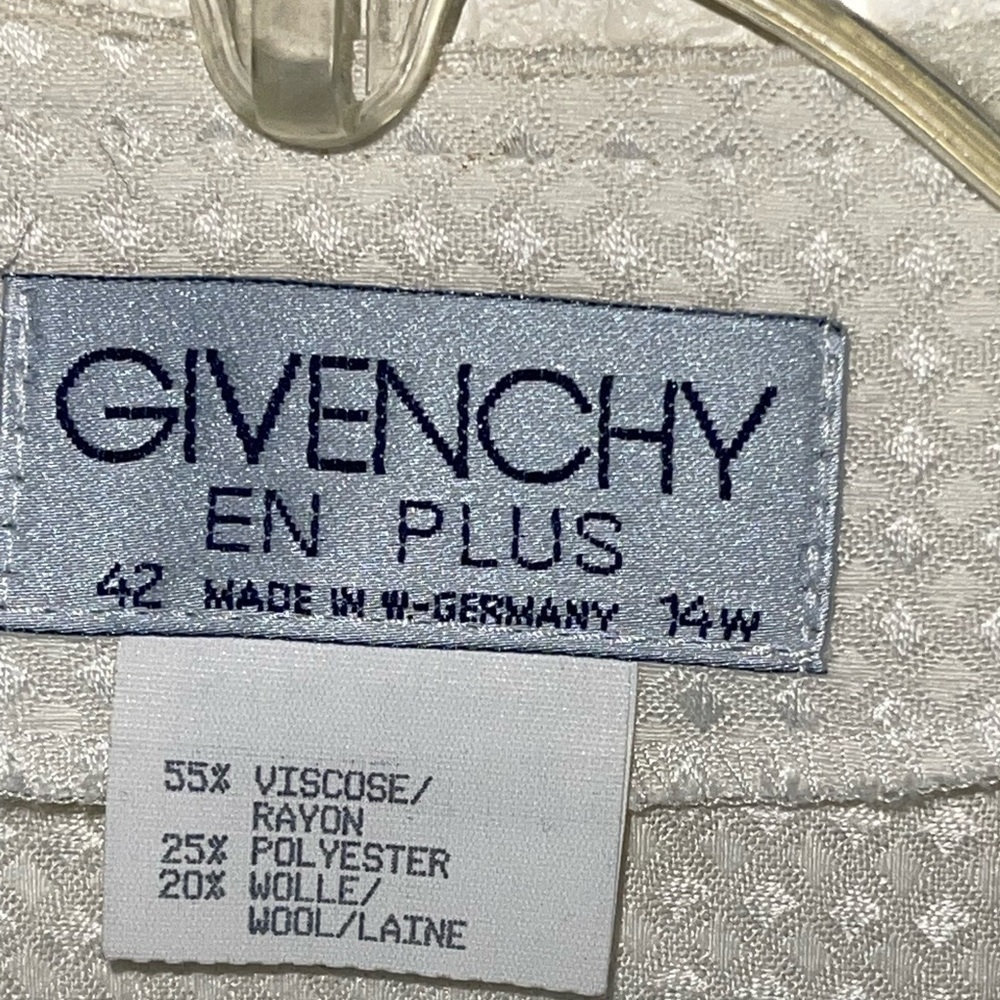 NWT Givenchy new/old stock wool blend blazer. Size 14/42. - Picture 5 of 8